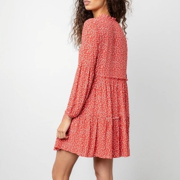 Rails Everly Carmine Daisies Floral Print Tiered Swing Dress Size XXS - Picture 2 of 6